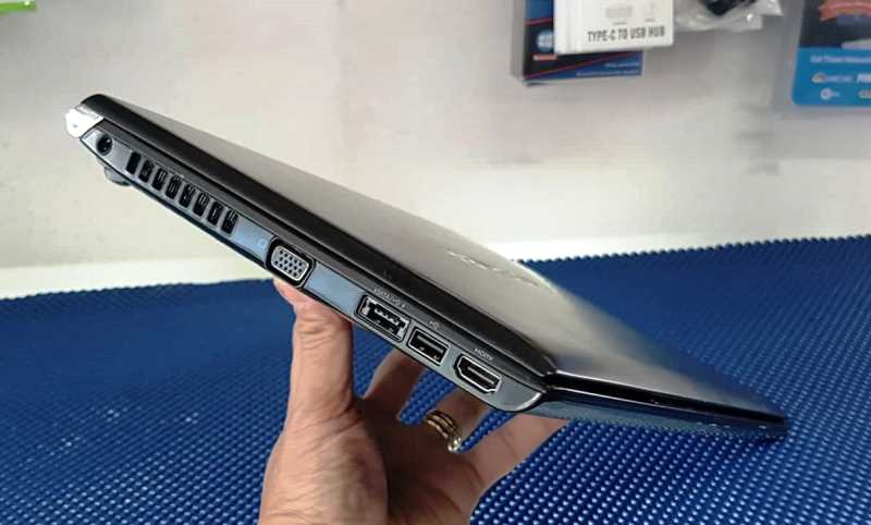 Toshiba R732 Core i5 8GBram 450GB SSD+HDD Slim and Light Notebook